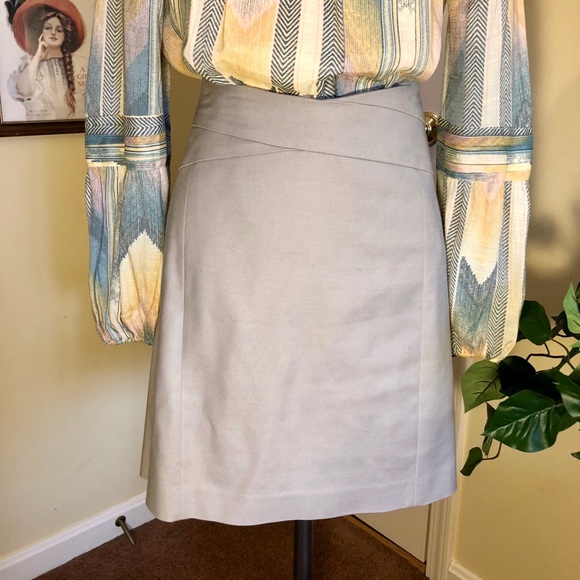 Banana Republic Dresses & Skirts - BR Stretch Skirt